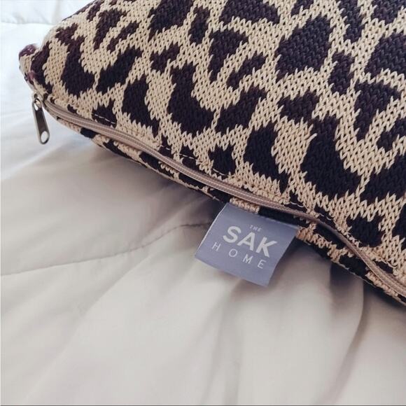 The Sak Home Woven Decorative Leopard Print Brown Tan Neutral Boho Throw Pillow - Picture 3 of 3